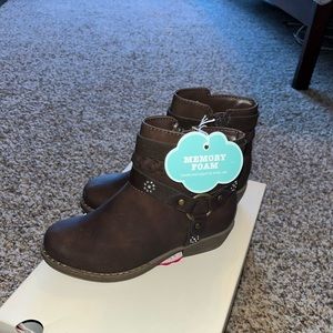 Brand new in box girls boots - size 12 - brown leather memory foam